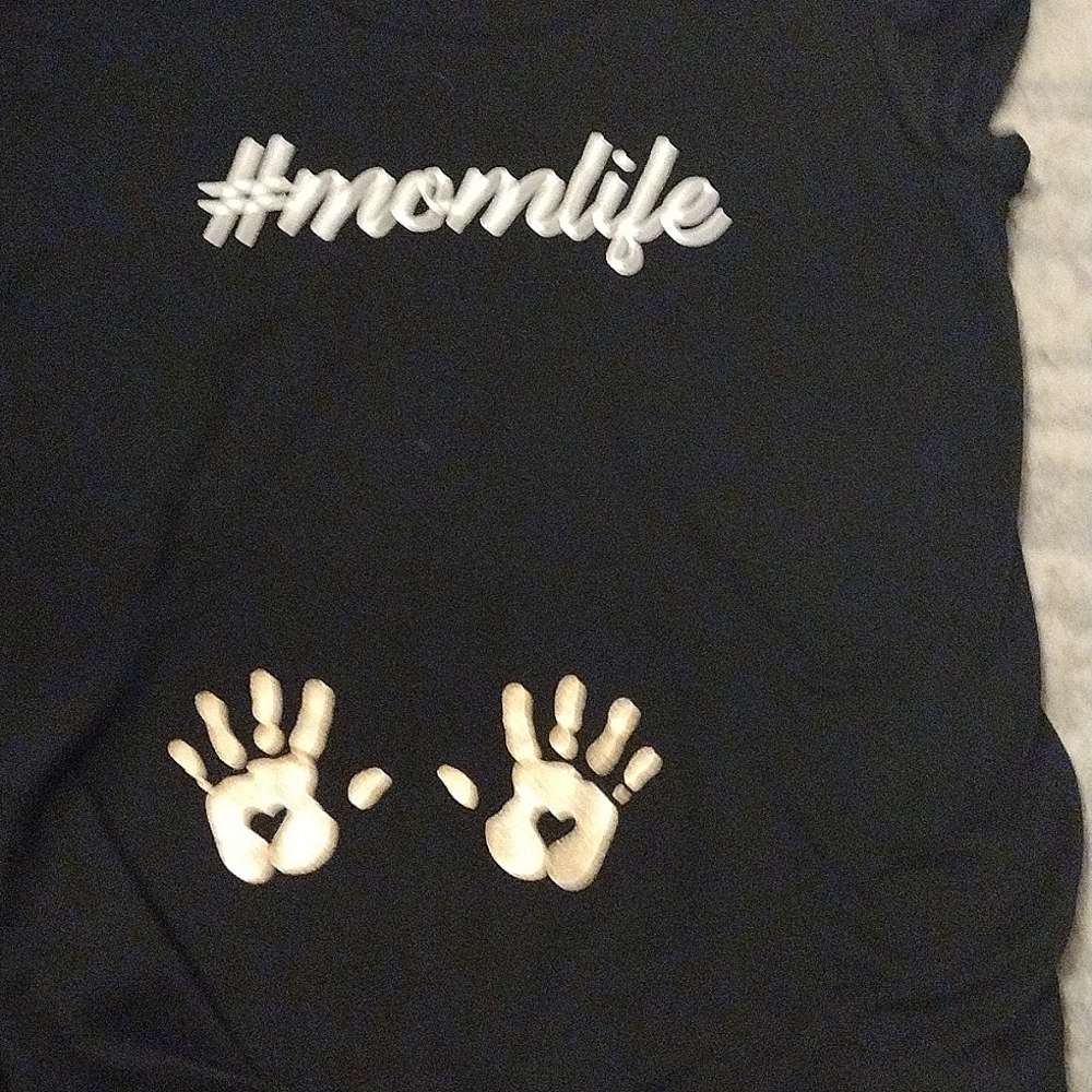 #Momlife maternity shirt